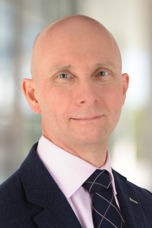 Simon Parsons, Senior Managing Consultant